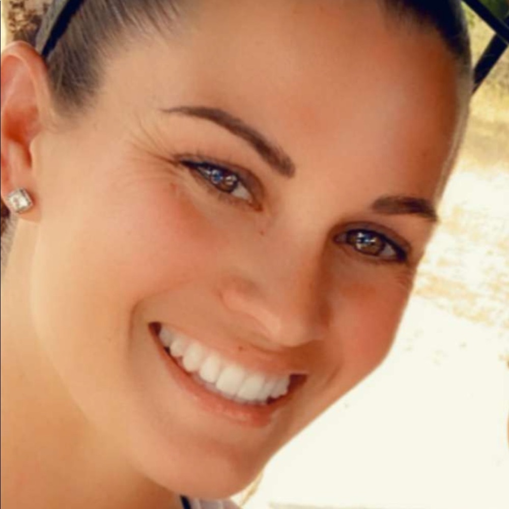 Meet your Posher, Shannon